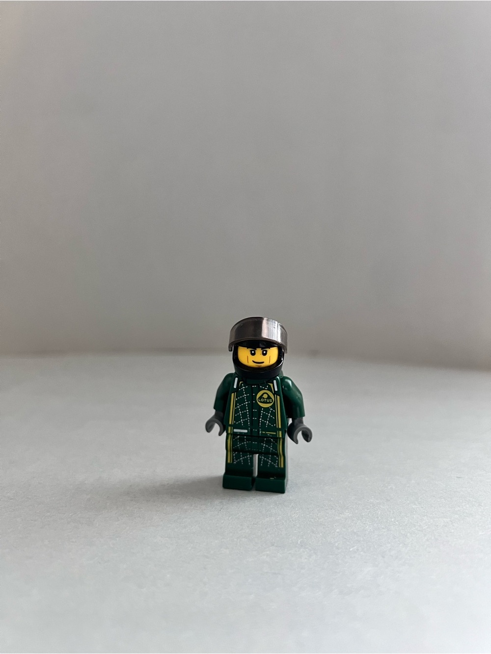 LEGO Speed Champions Lotus Evija Driver Minifigure